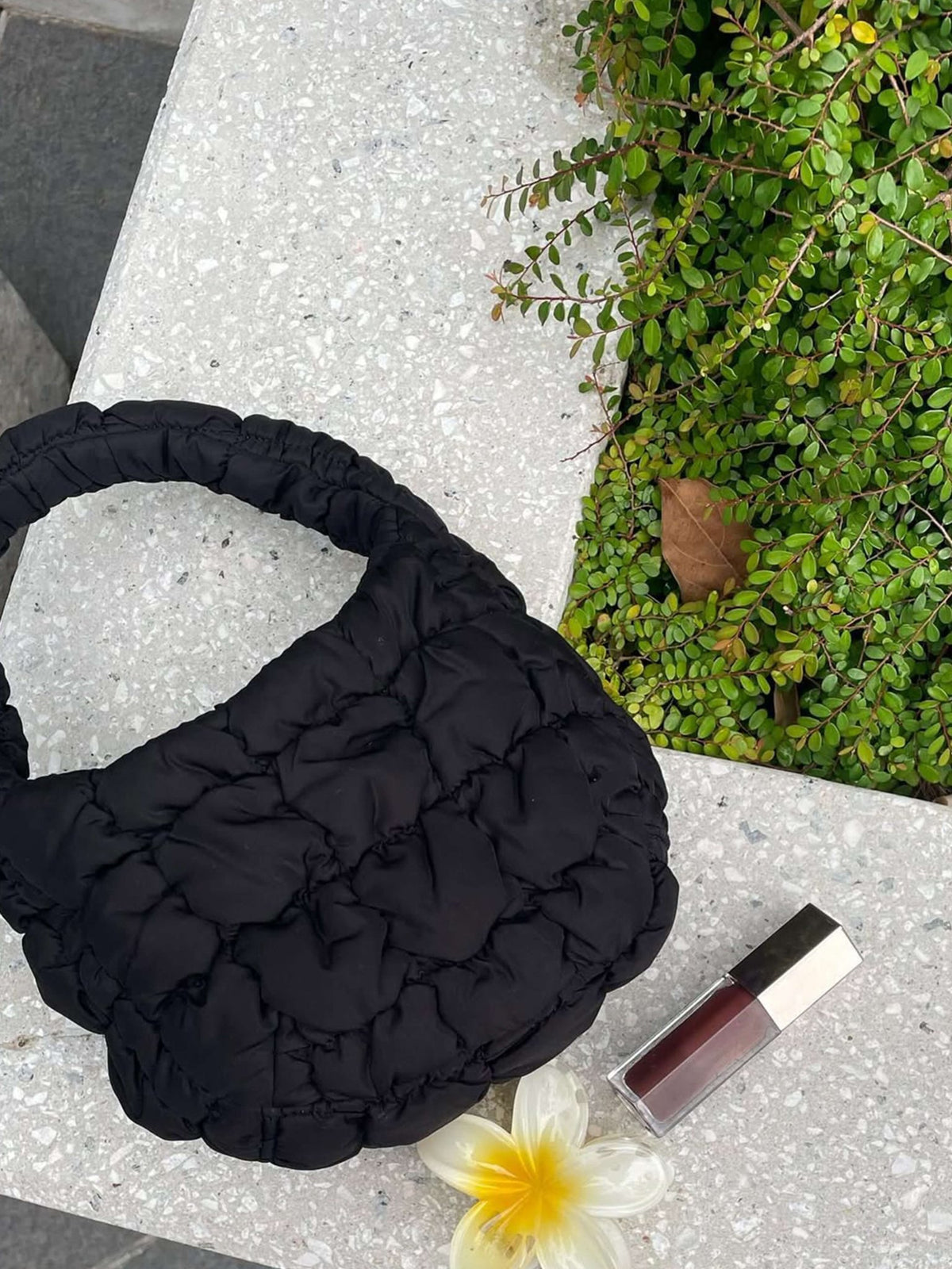 SEAME - Cloudy Puffer Bag Black Regular