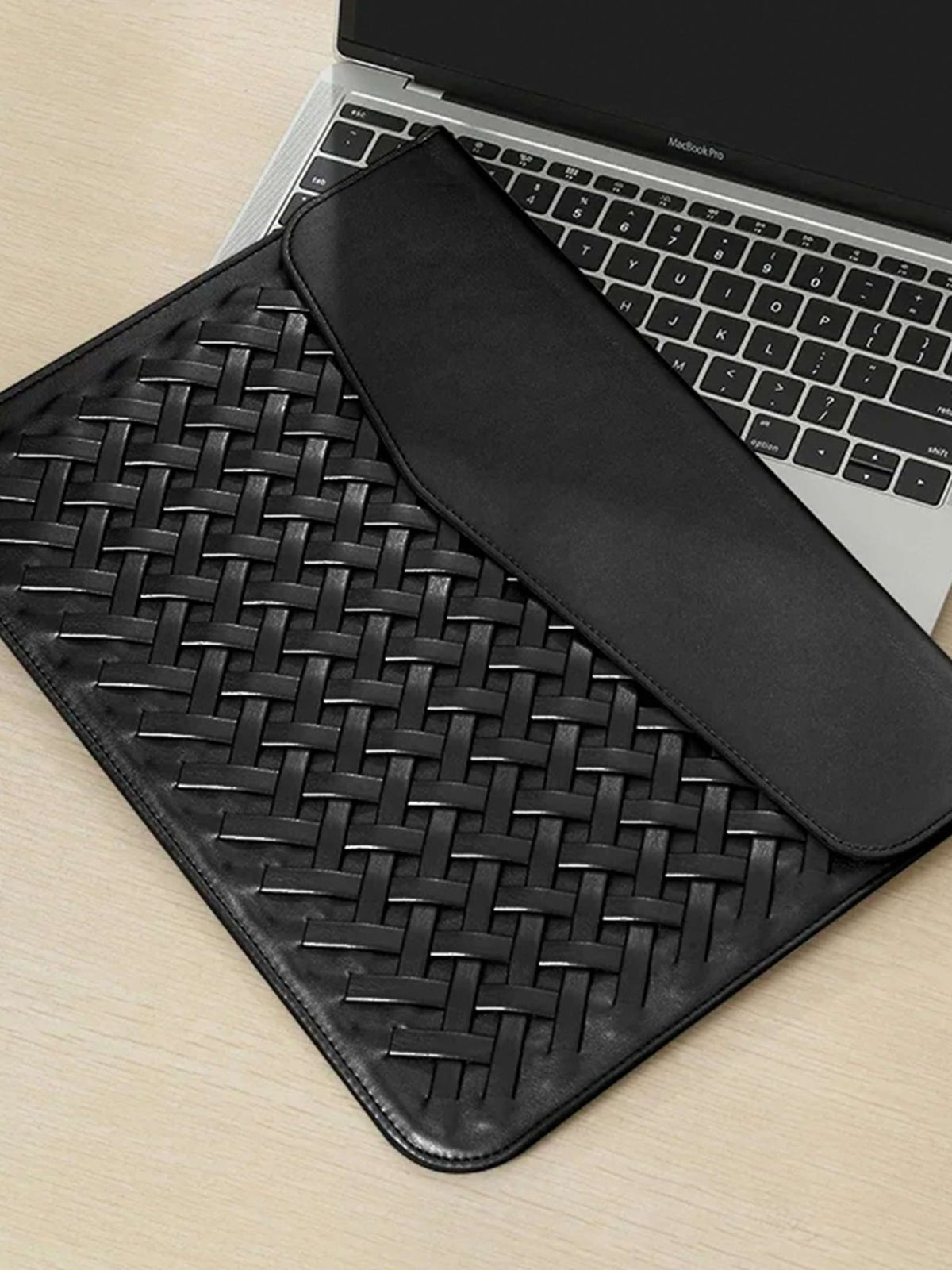 Seame - Nica Woven Laptop Bag Black Regular